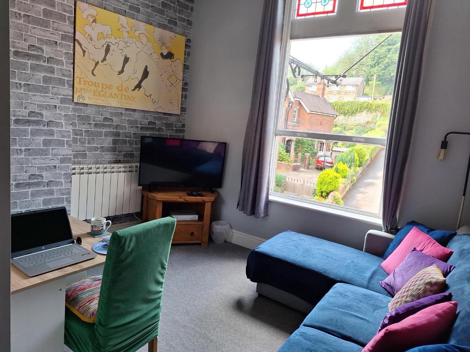 Central Matlock Apartment Экстерьер фото